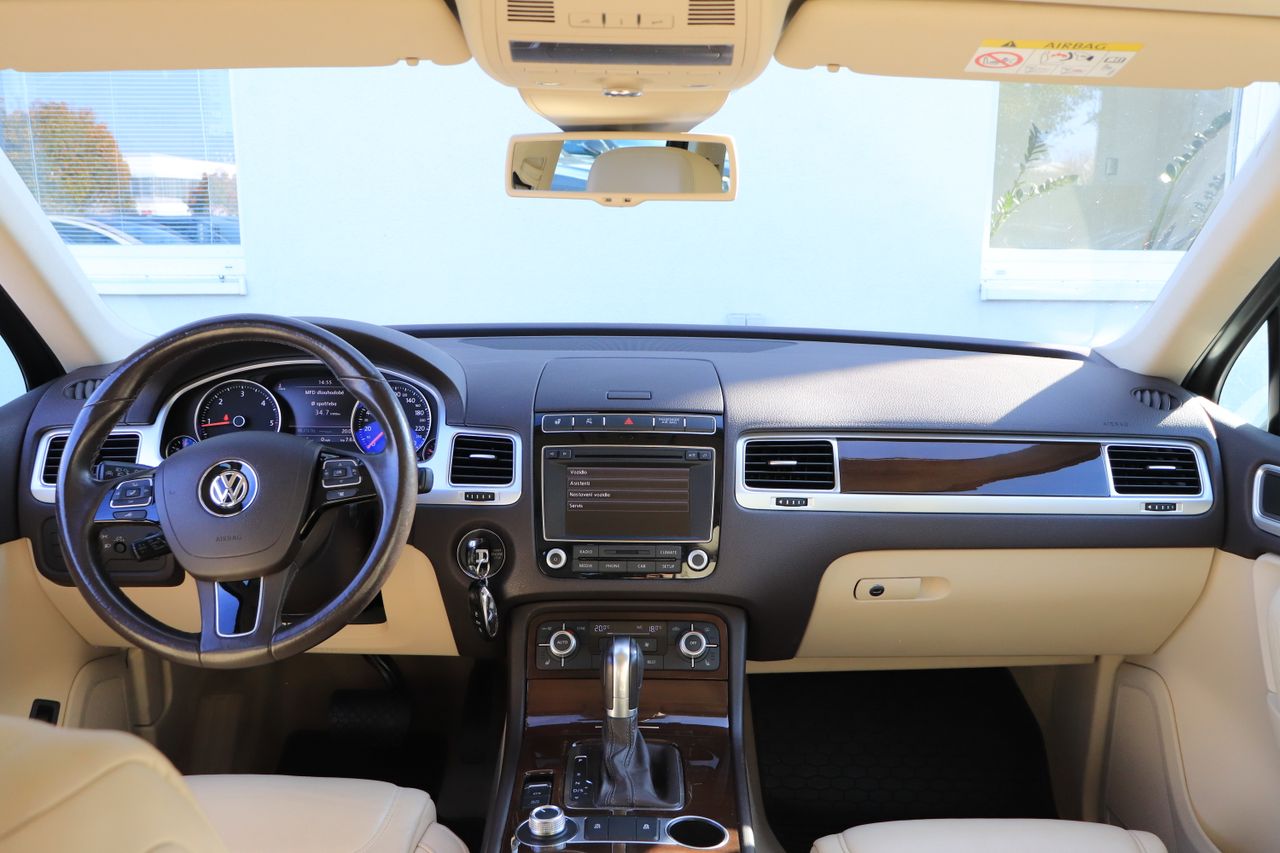 Volkswagen Touareg 3.0 TDI Ad.Temp/Panorama/Tažné/Kamera