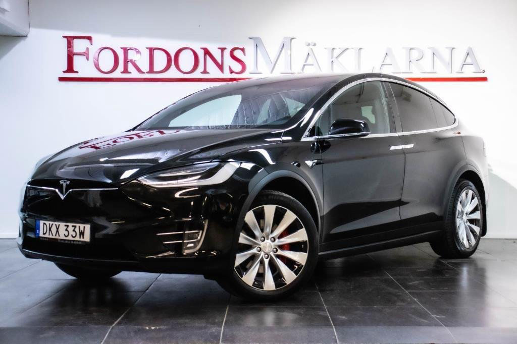 Tesla Model X PERFORMANCE