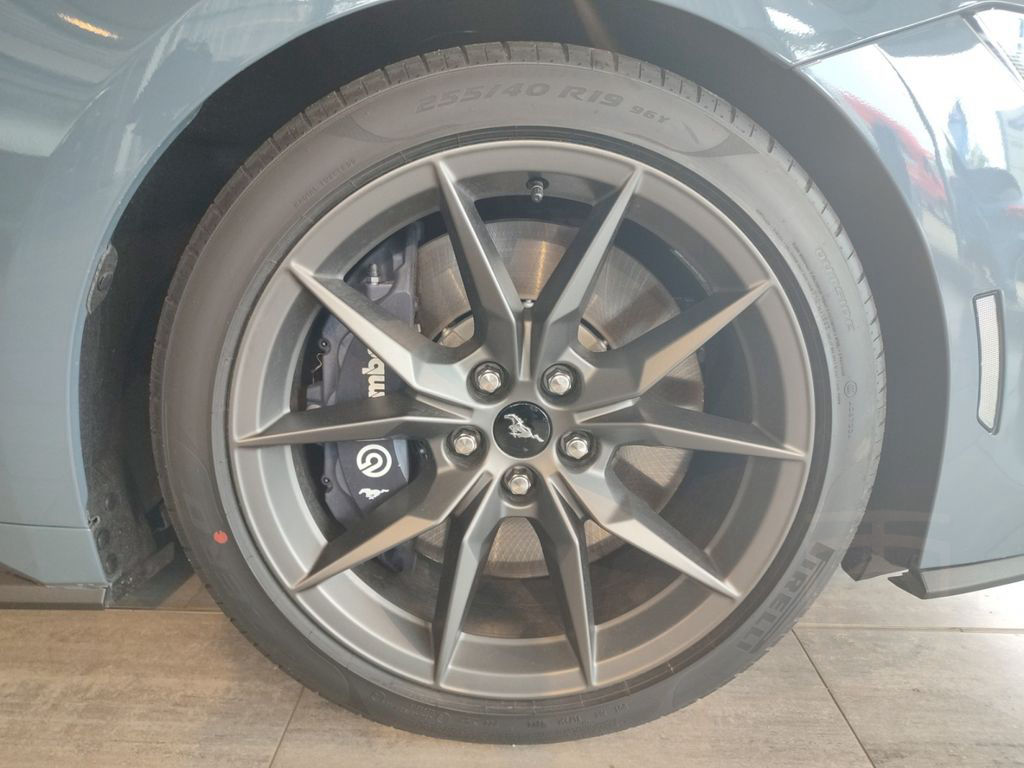 Ford Mustang Fastback 5.0 Ti-VCT V8 334 Dark Horse Na