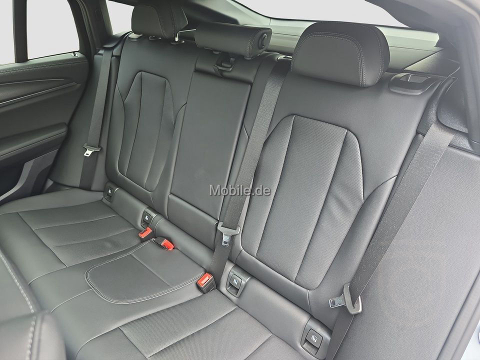 BMW X4 M40i Innovationsp Panorama AHK