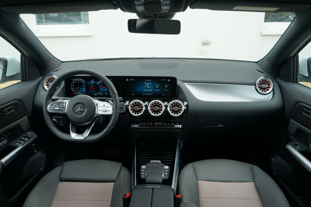 Mercedes-Benz EQA 250+