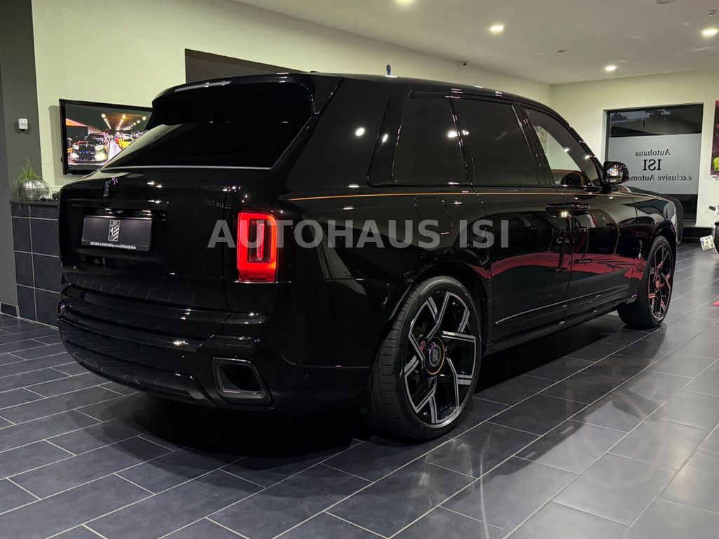 Rolls-Royce Cullinan II BLACK BADGE,FACELIFT,FULL,CURTAINS