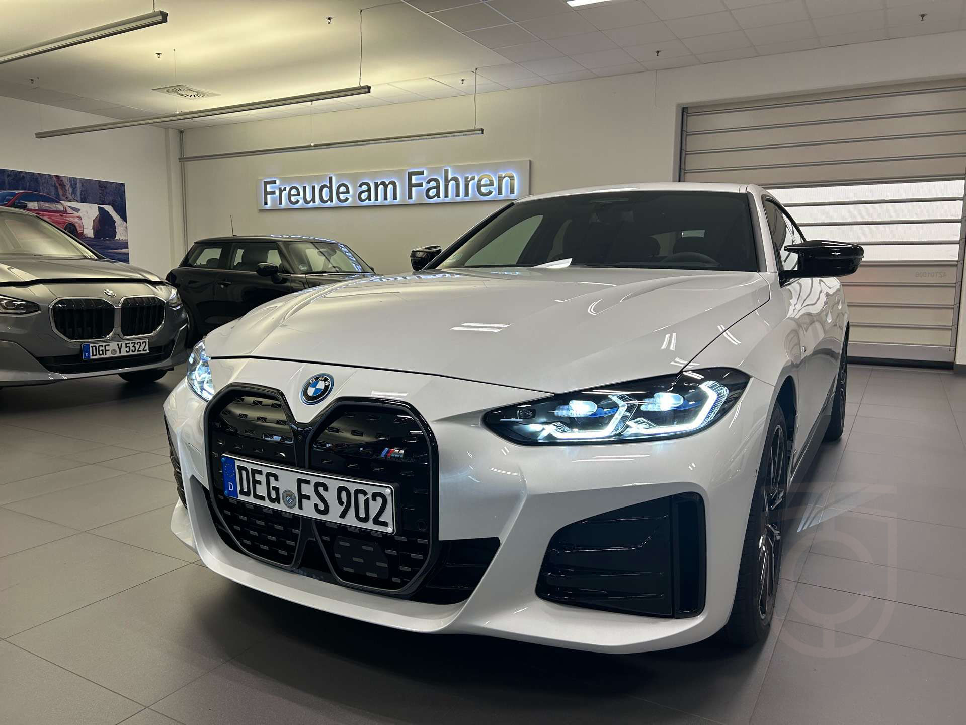 BMW i4