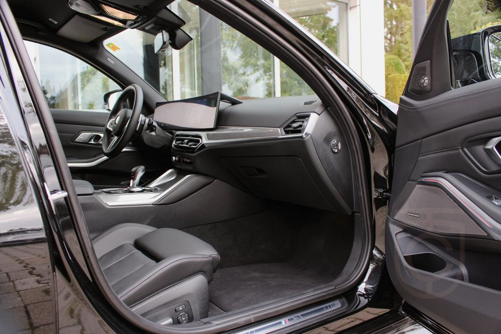 BMW M3 Touring Competition/ CARBON-KERAMIK/ M-DRIVER