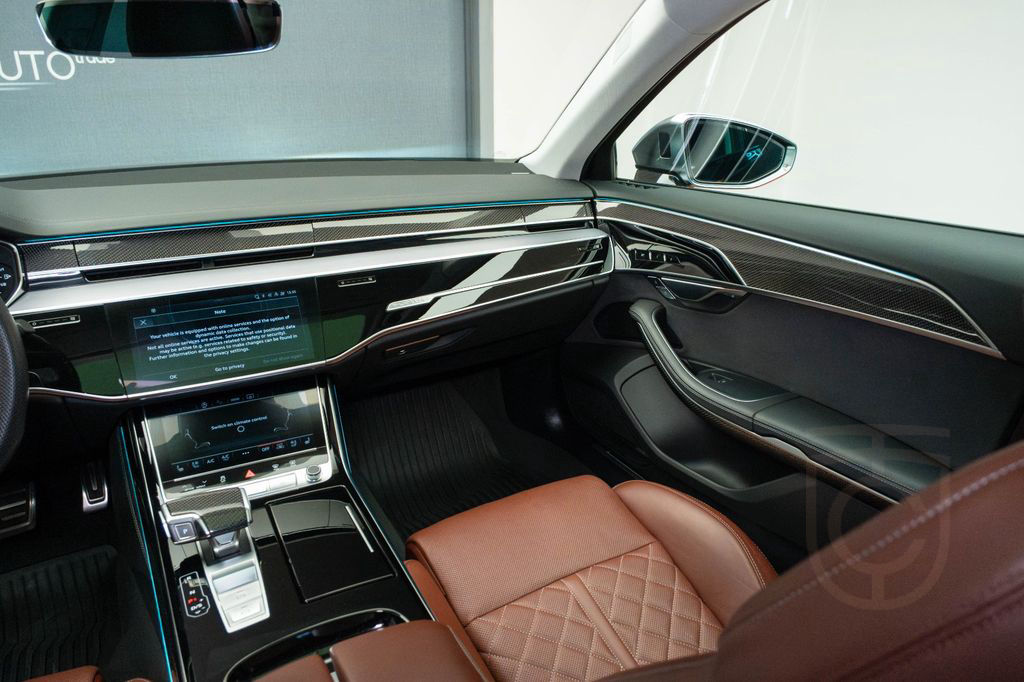 Audi S8 TFSI quattro tiptronic