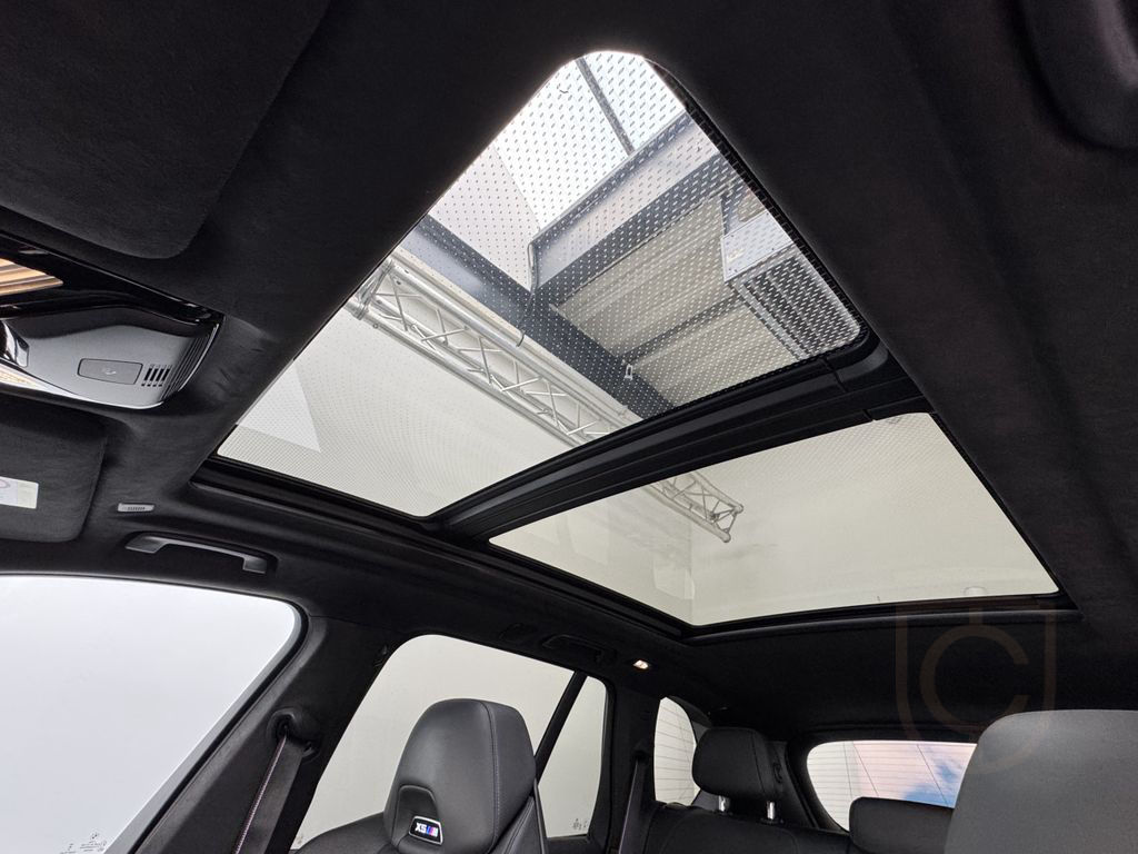 BMW X5 M Competition Sky ACC Sitzlüftung 360° AHK