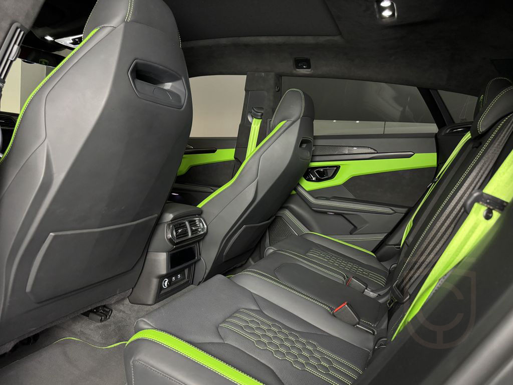 Lamborghini Urus S Dynamikpaket Schiebedach Carbon Akrapovic