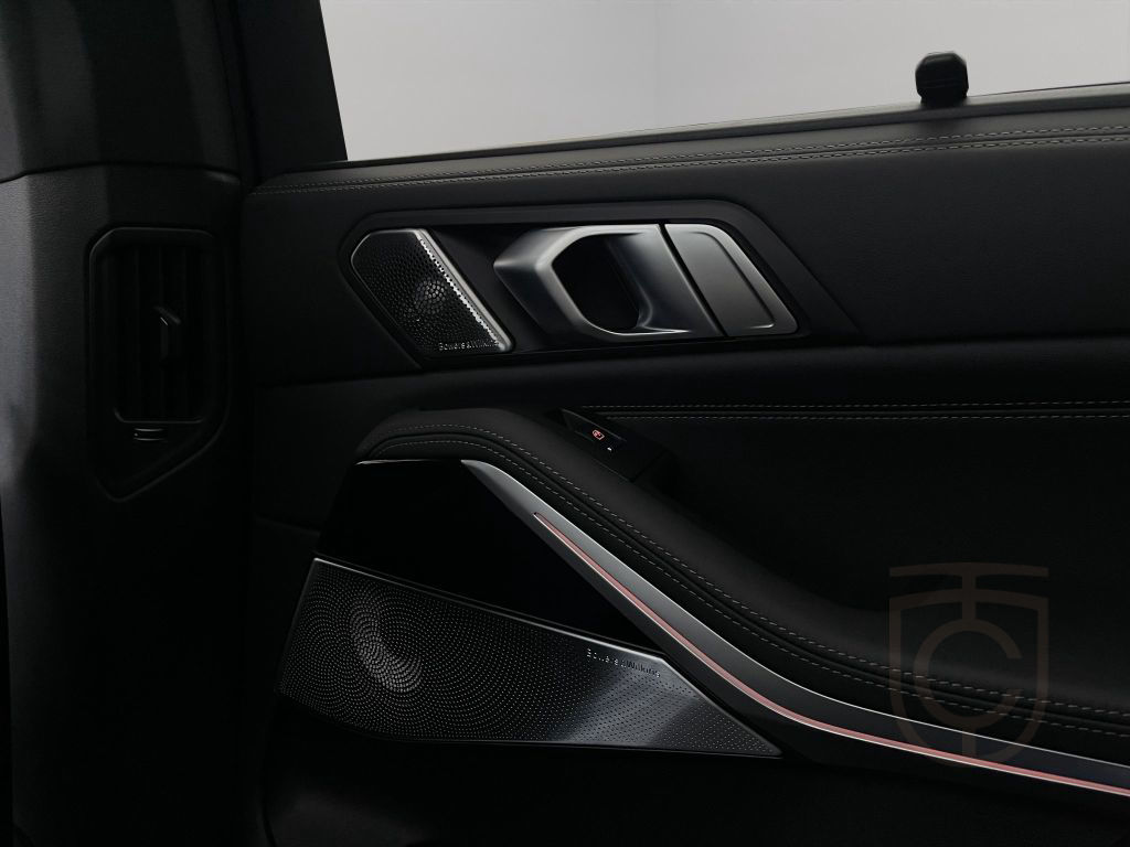 BMW X5 M60i xDrive M Sport Pro 22"LM AHK GSD Sitzlüf