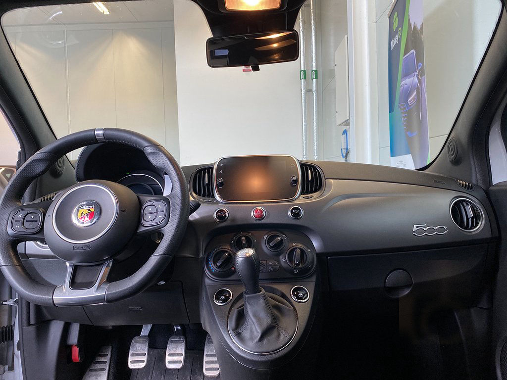 Abarth 595 Fiat Pista 1.4 T-Jet Euro 6 160hk