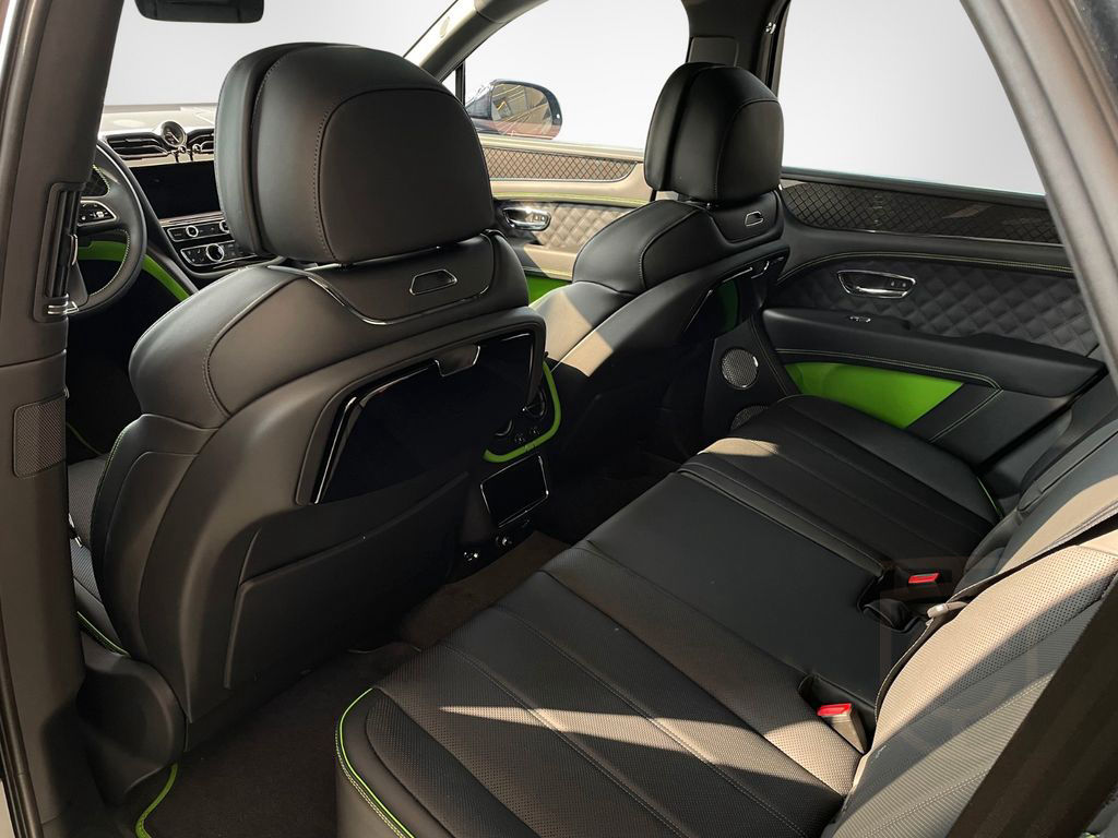 Bentley Bentayga V8 Black Edition - DemoCar