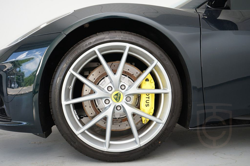 Lotus Emira First Edition Coupé (LED Leder Shz PDC)