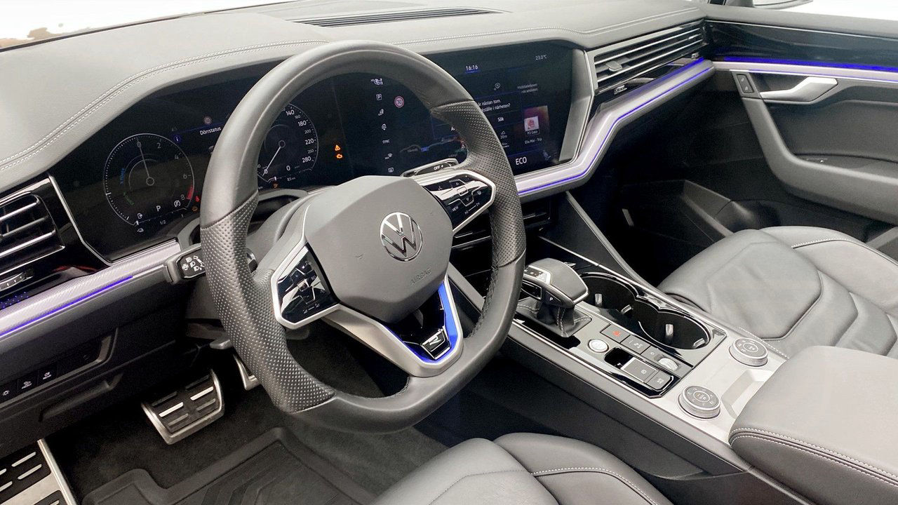 Volkswagen Touareg 3.0 R P 250TSI A8A