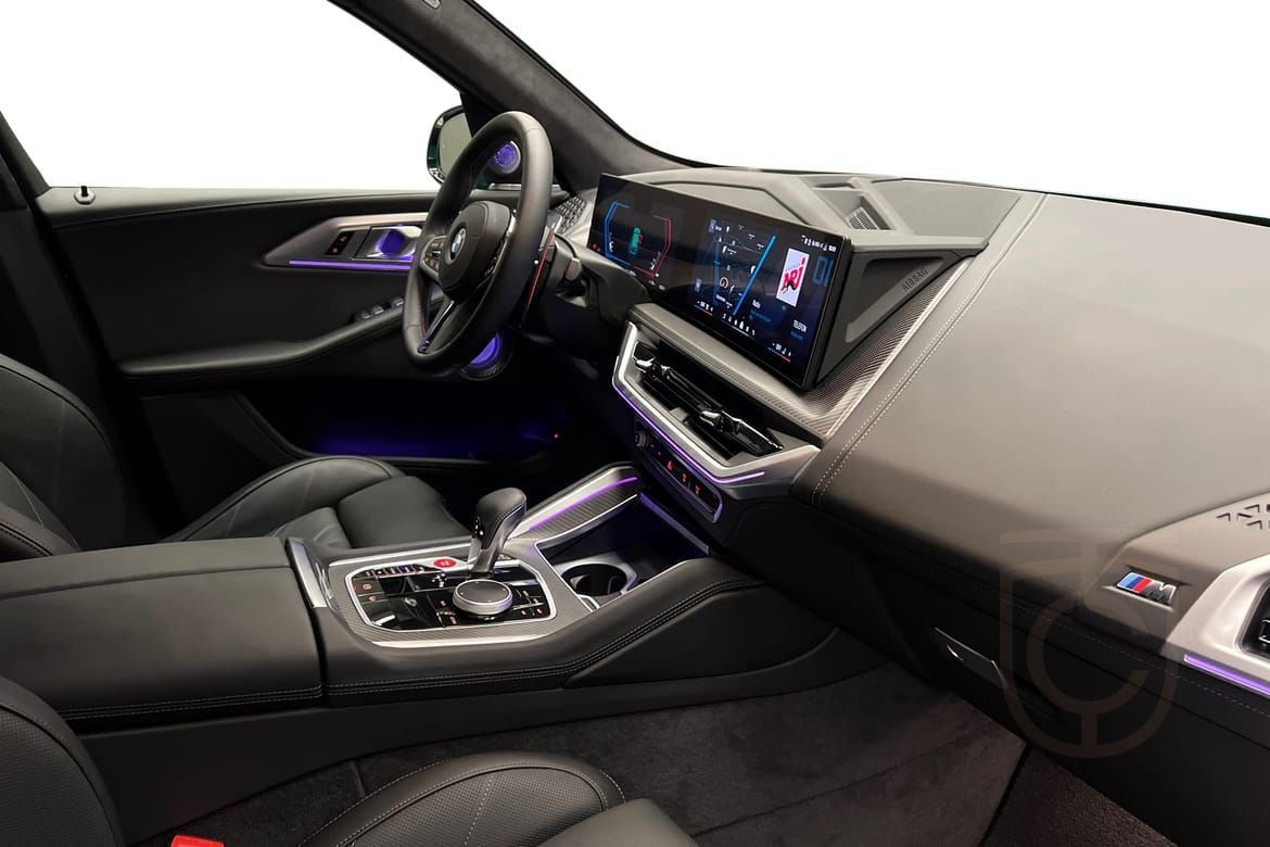 BMW XM