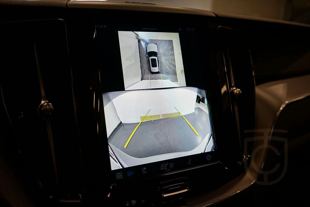 Volvo XC60 T6 Ultra Dark