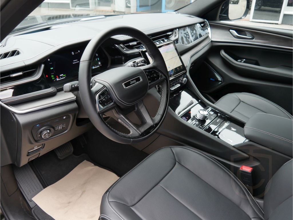 Jeep Grand Cherokee 4xe Overland