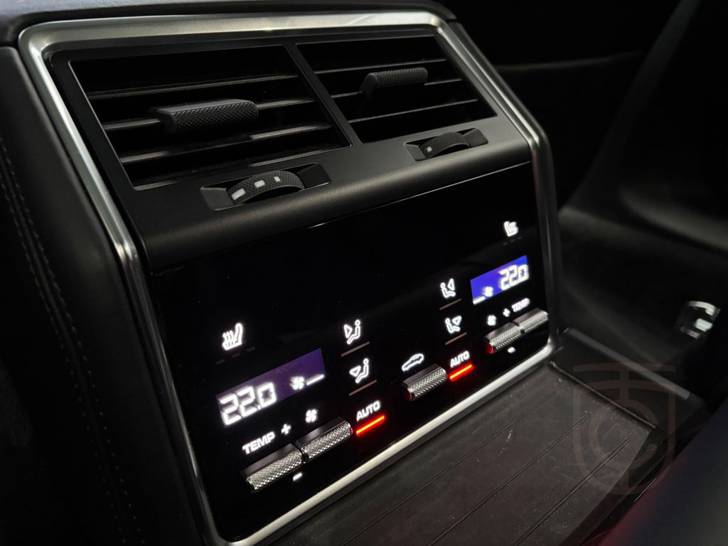Porsche Panamera 4S E-Hyb SPORT Turis. #INNO! BURMESTER!