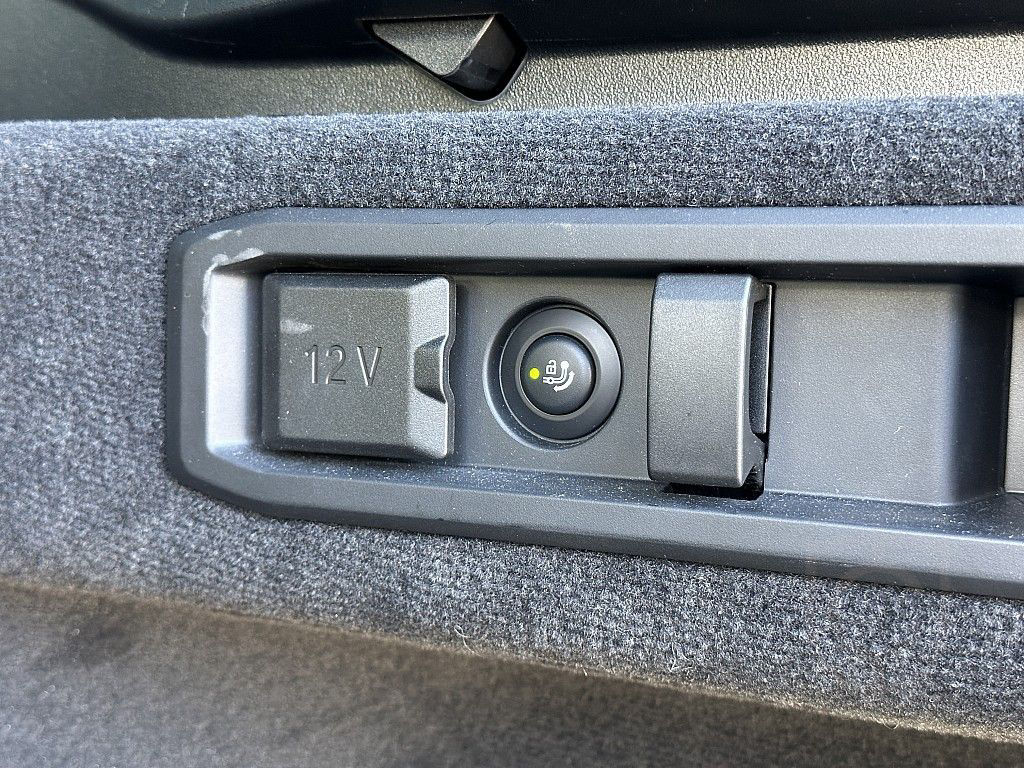 BMW 540d Touring xDrive M-Paket Aut. / AHK / Bowe...