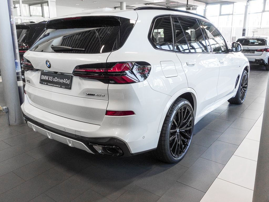 BMW X5 xDrive40d MSport PANO HuD AHK H/K DA Prof PA