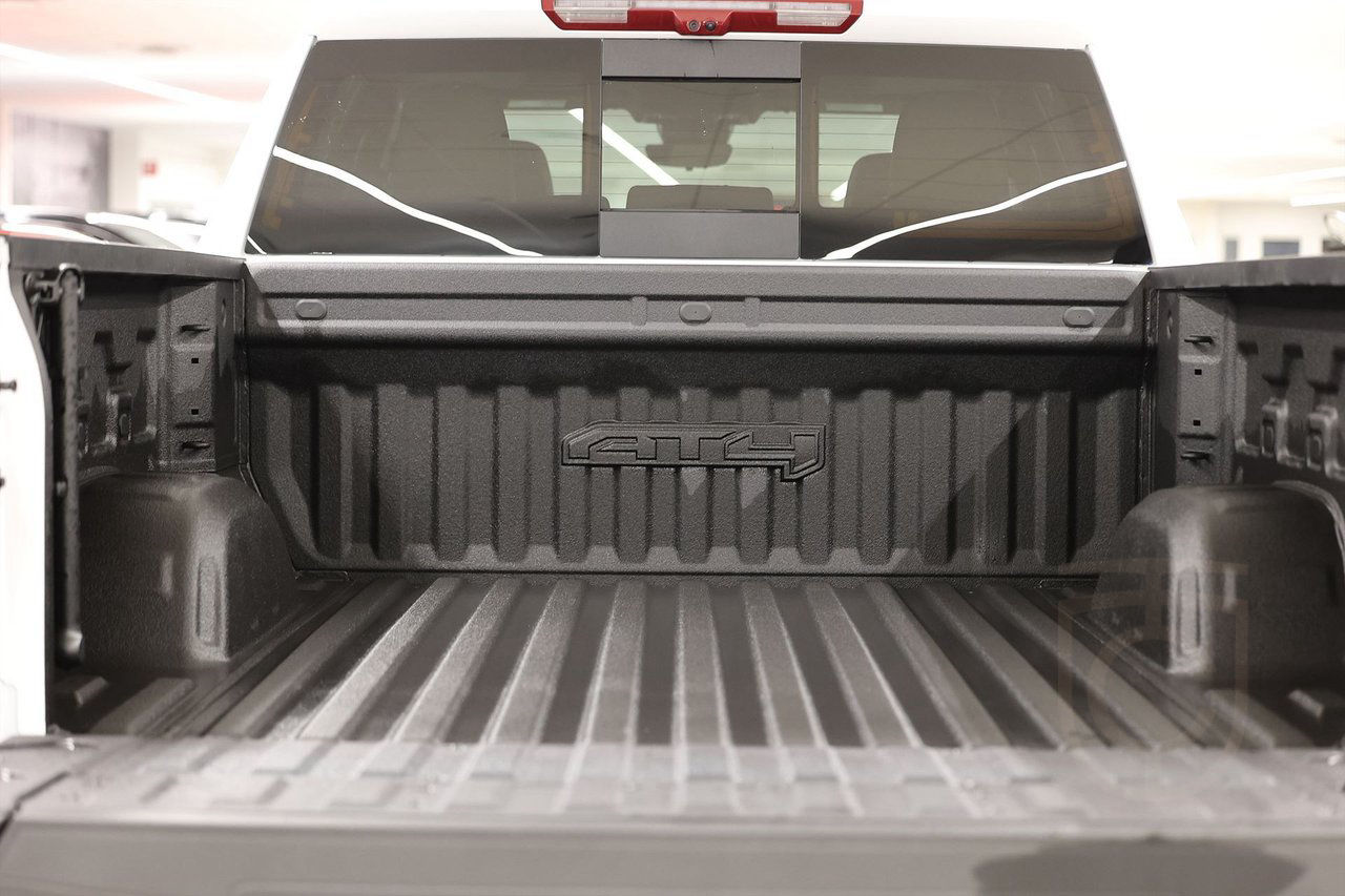 GMC Sierra AT4 6.2L V8