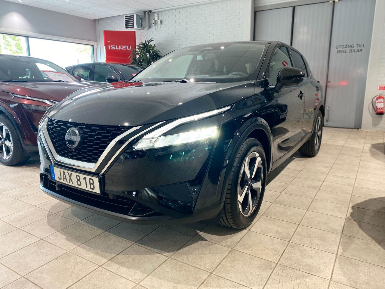 Nissan Qashqai 1.3 DIG-T XTRONIC-CVT N-Connecta