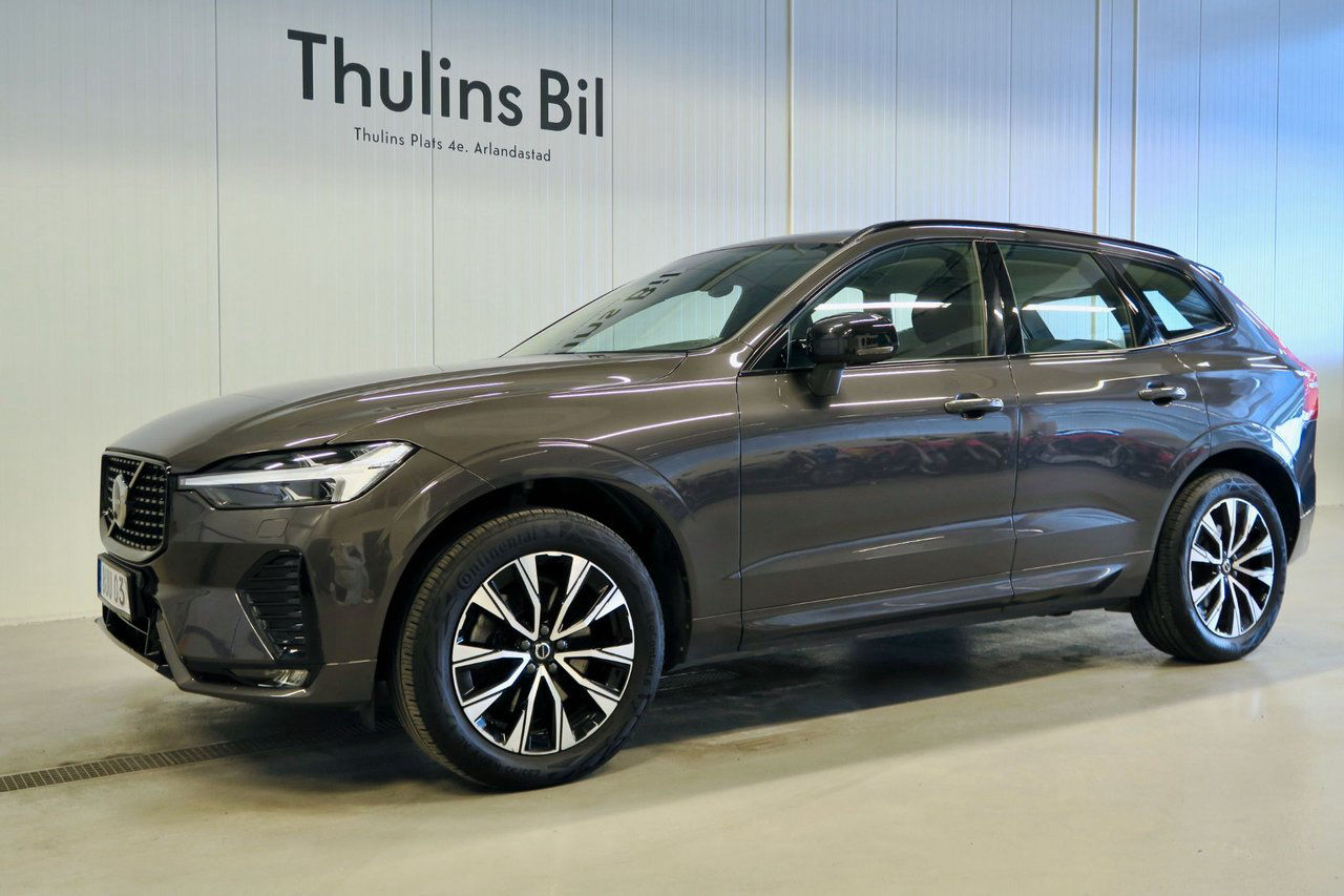 Volvo XC60 B5 AWD Plus Dark