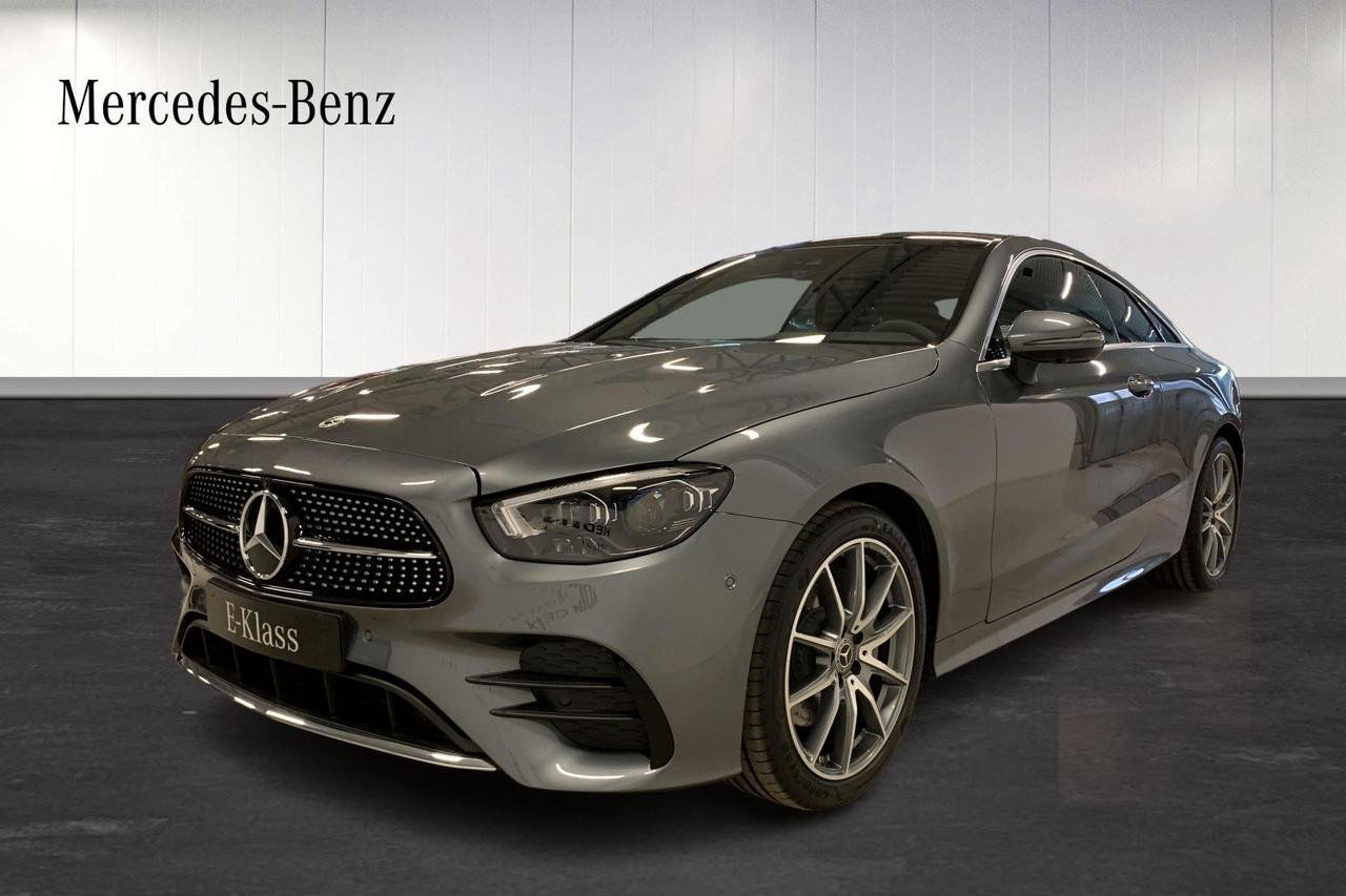 Mercedes-Benz E Coupé Panorama Burmester Multibeam