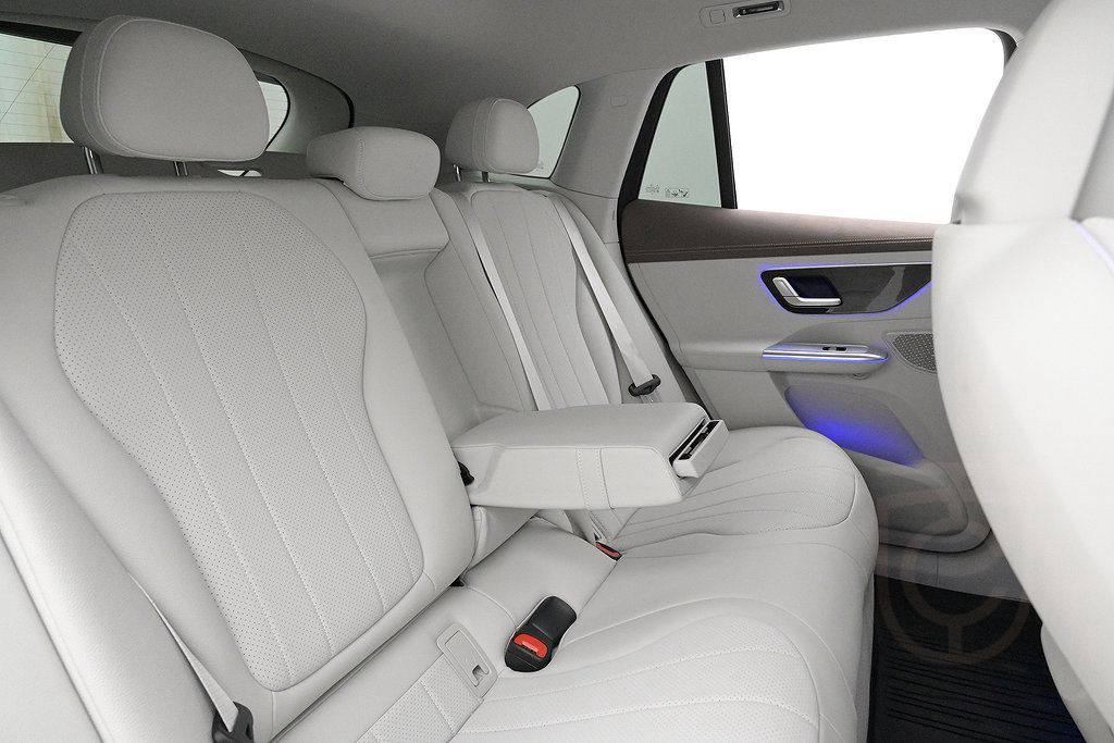 Mercedes-Benz EQE SUV 500 4MATIC BSM