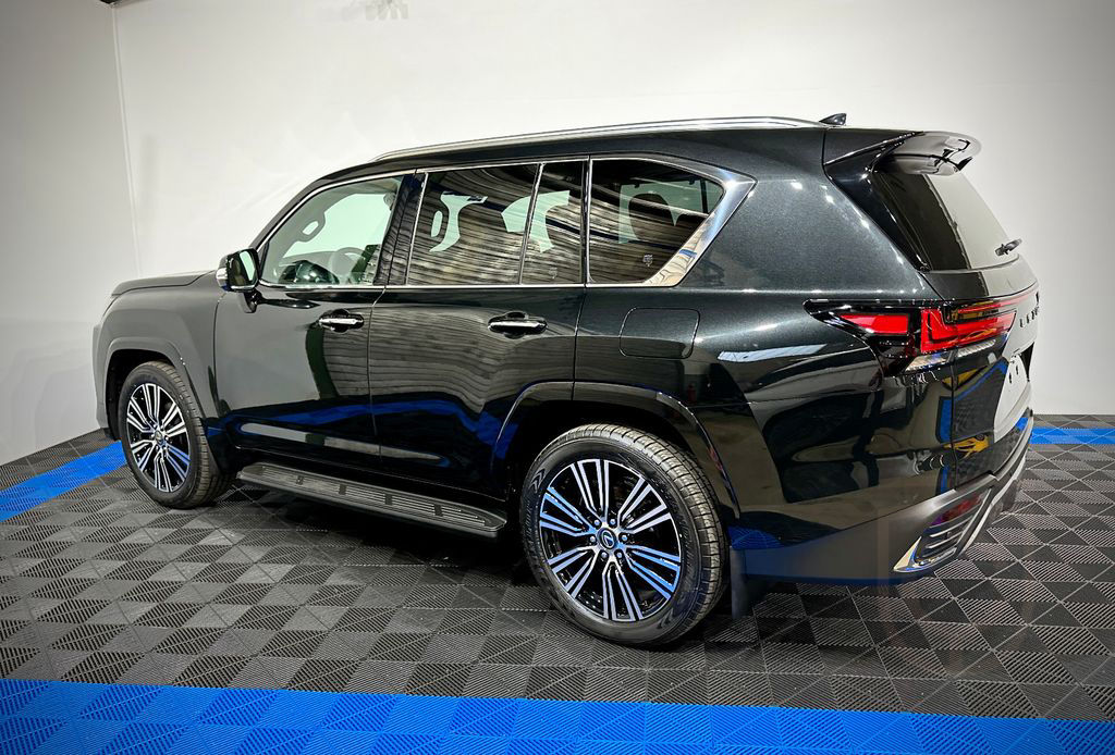 Lexus LX 600 Luxury MY24/Rear TV/In Stock/full options