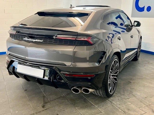 Lamborghini Urus 4.0 V8 PHEV SE