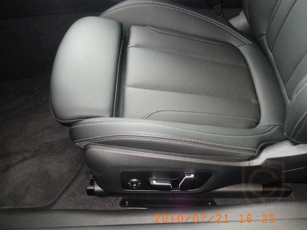 BMW 420 i Cabrio Sportpaket Navi Digitales Cockpit M
