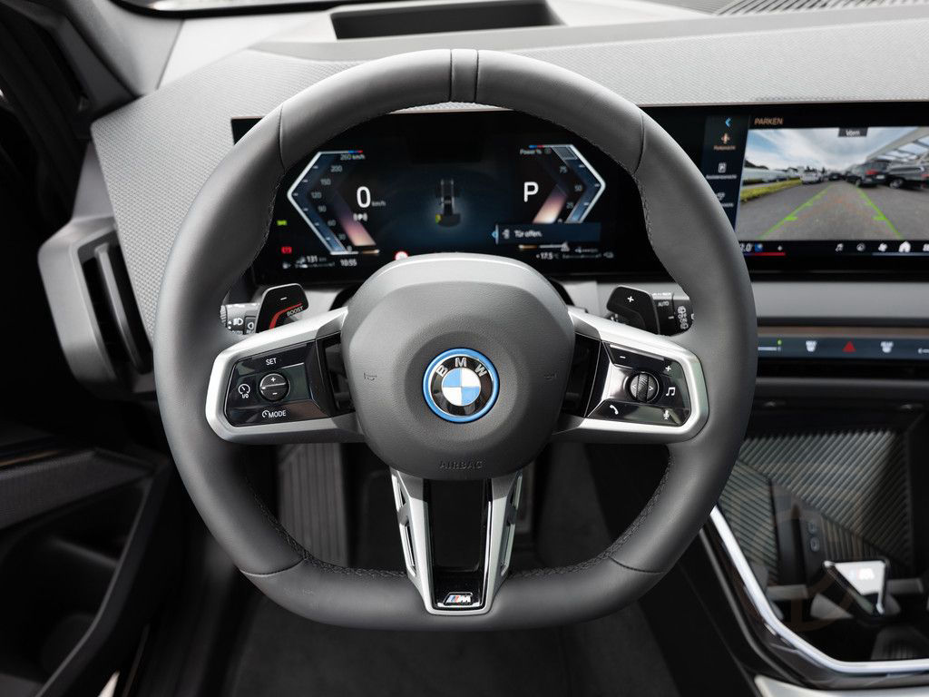 BMW X3 xDrive 30e M-Sport Pro PANO AHK 360° HUD ACC