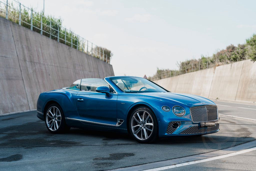Bentley Continental GTC Azure