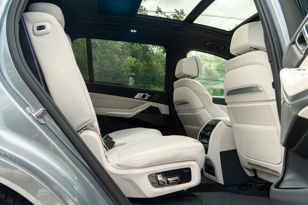 BMW X7 40d M SPORT.SOFTC.LUFTF.PANO.DR.ASS.AHK.5/100
