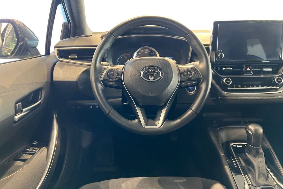 Toyota Corolla Hybrid 1,8 5D Active Carplay