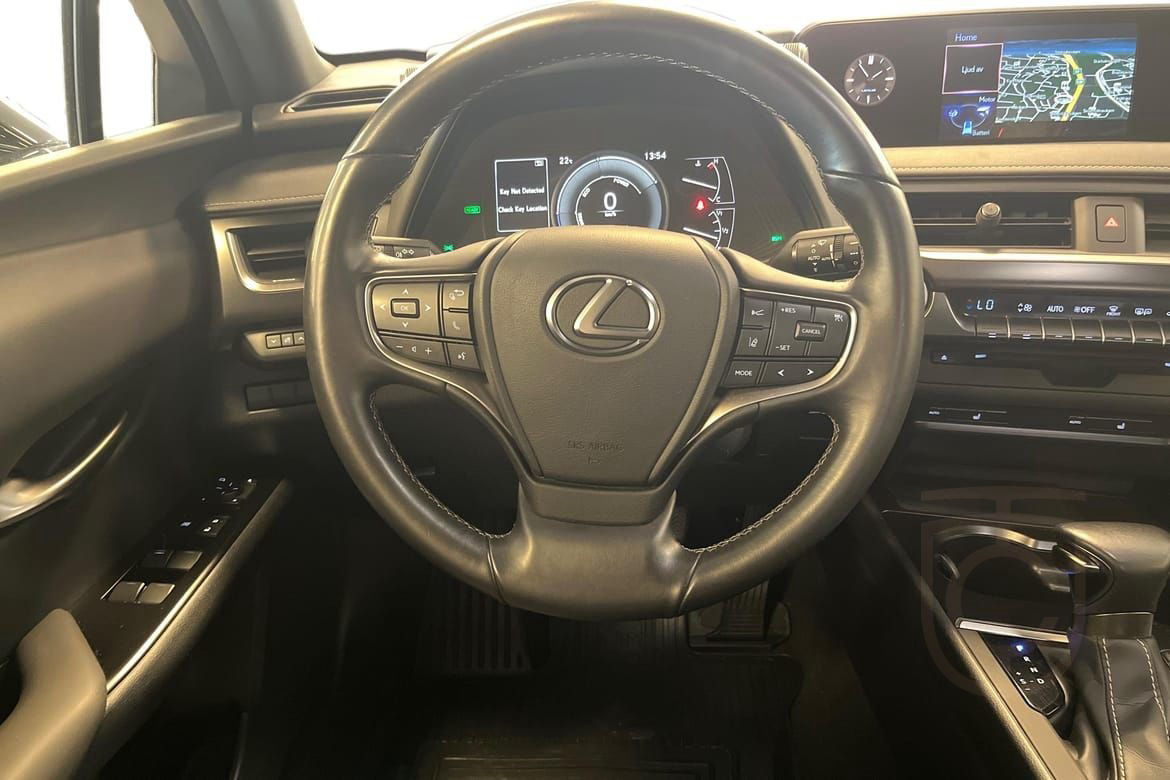 Lexus UX 250h E-Four UX250h AWD Sport Edition
