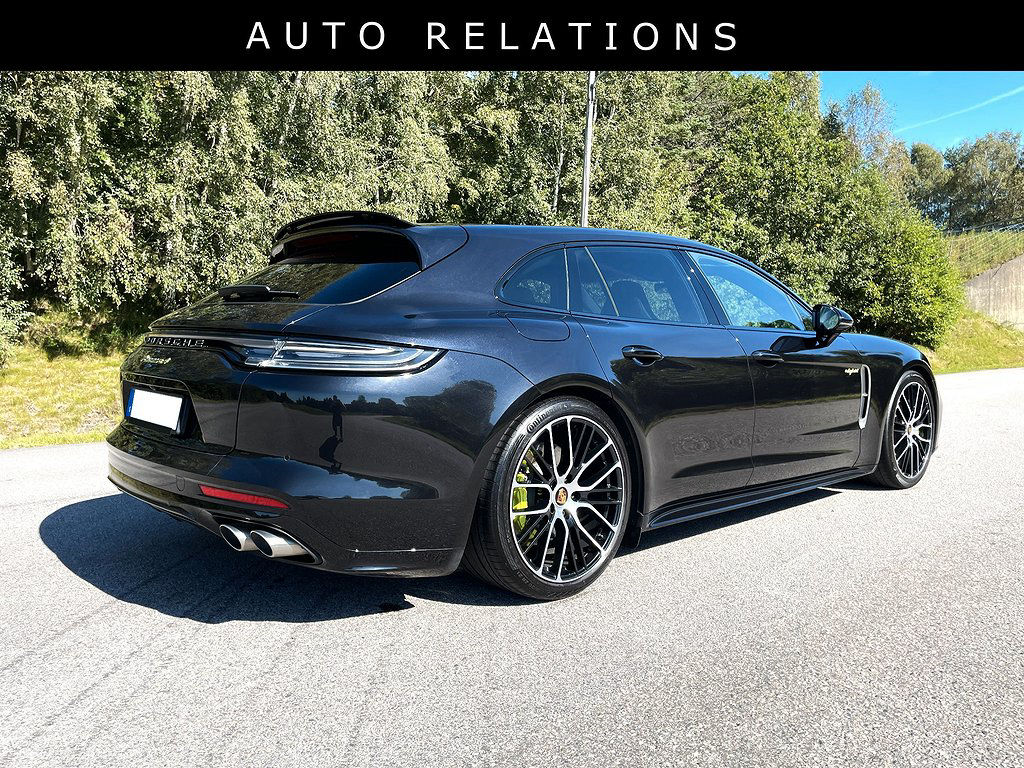 Porsche Panamera 4 E-Hybrid Sport Turismo PLATINUM EDIT