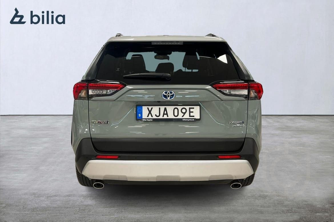 Toyota RAV4 Hybrid AWD-i ADVENTURE 2,5 BI-TONE