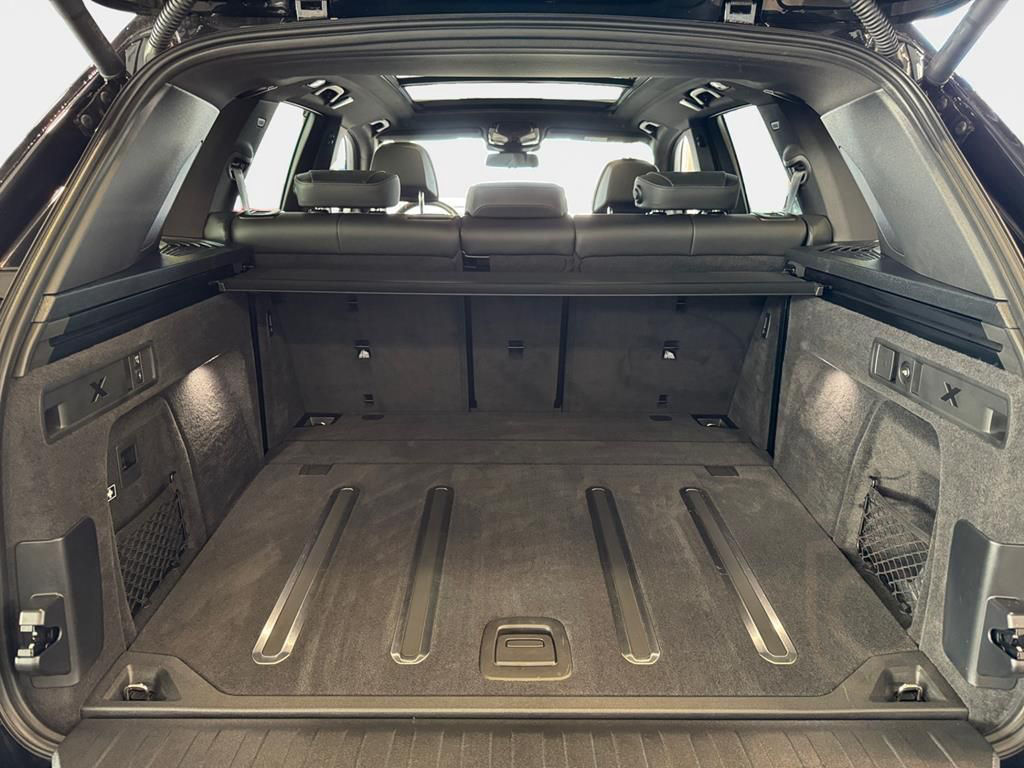 BMW X5 xDrive30d M Sport Pro+AHK+Pano+DrivAssistProf