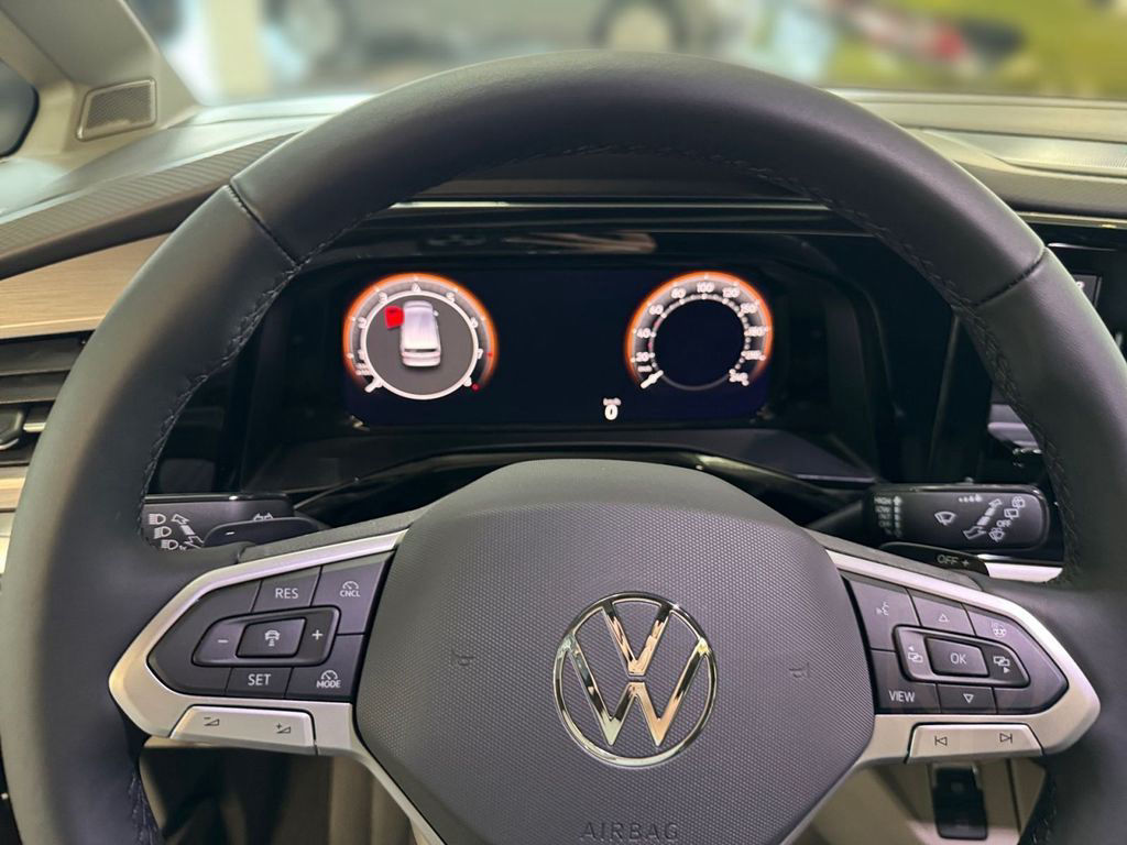 Volkswagen Multivan "Goal" 2.0 TSI 150kW DSG langer Überh.