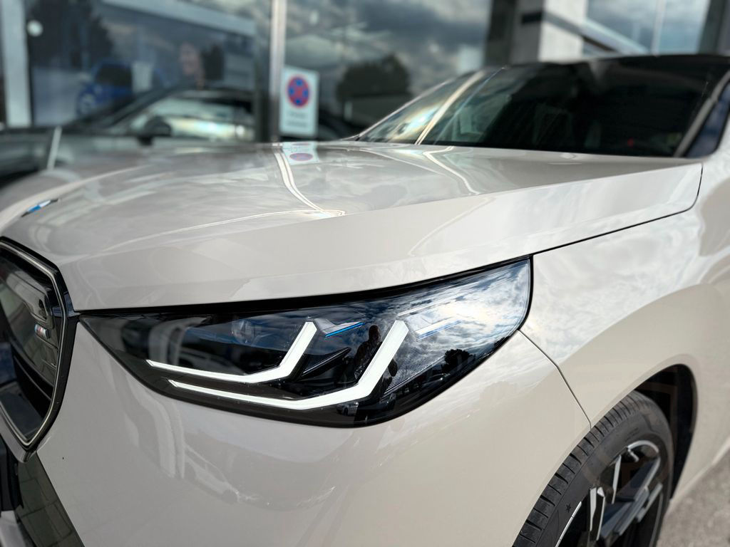 BMW X3 M50 M-PAKET PRO / PANO / AHK / PREMIUM & INNO