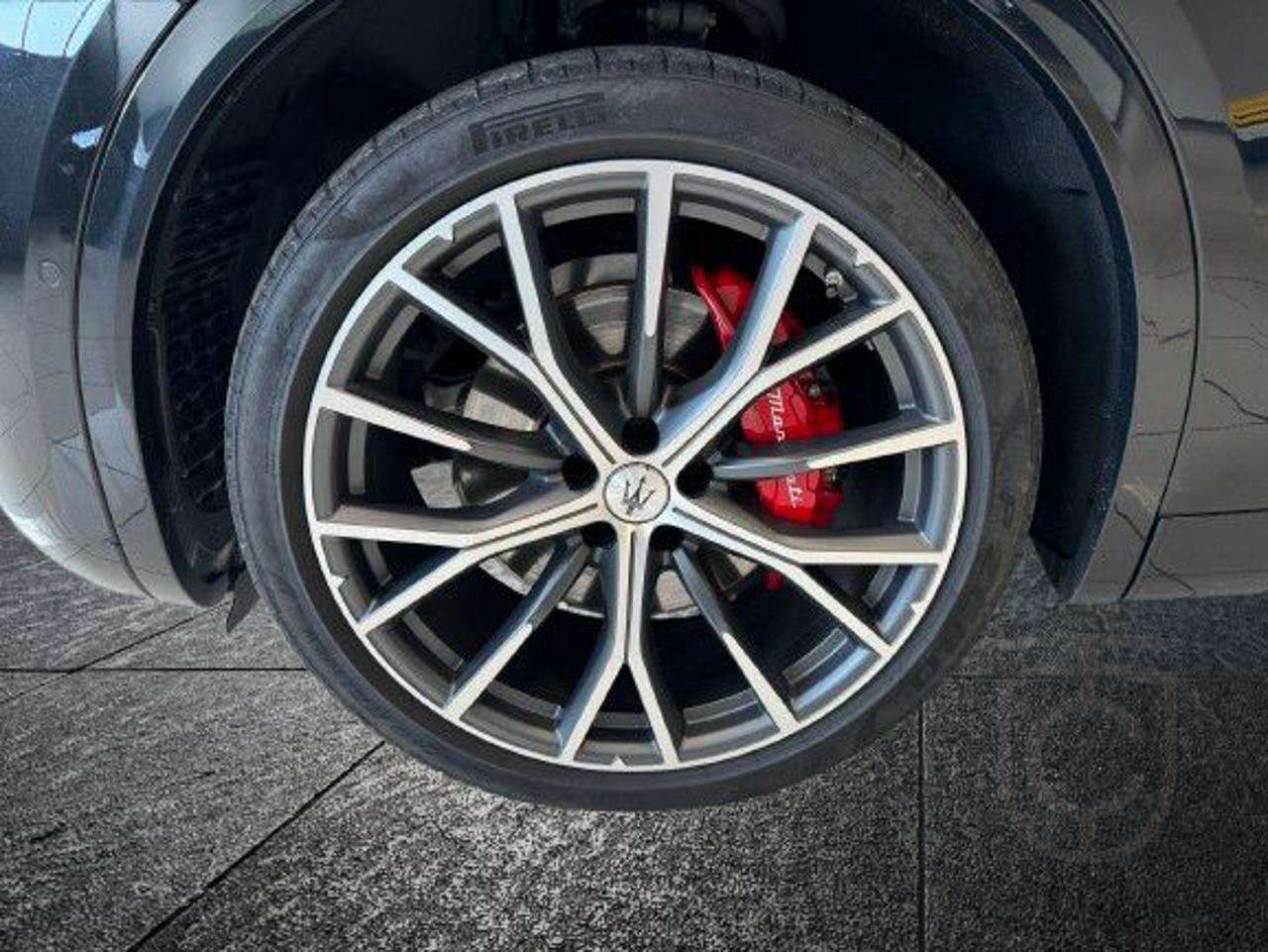 Maserati Grecale MHEV 330 CV AWD Modena*air*360°