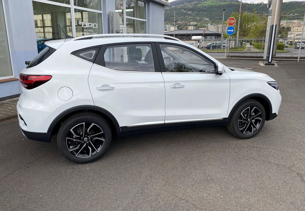 MG ZS EV