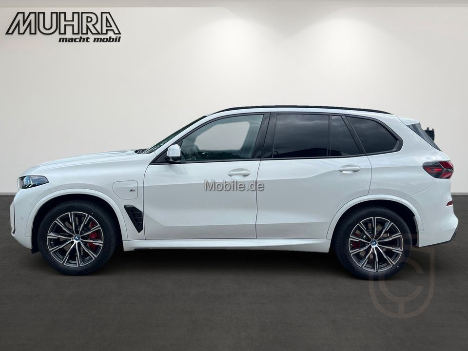 BMW X5 xDrive50e M Sport 2-Achs Luftfd. Pano AHK H/K