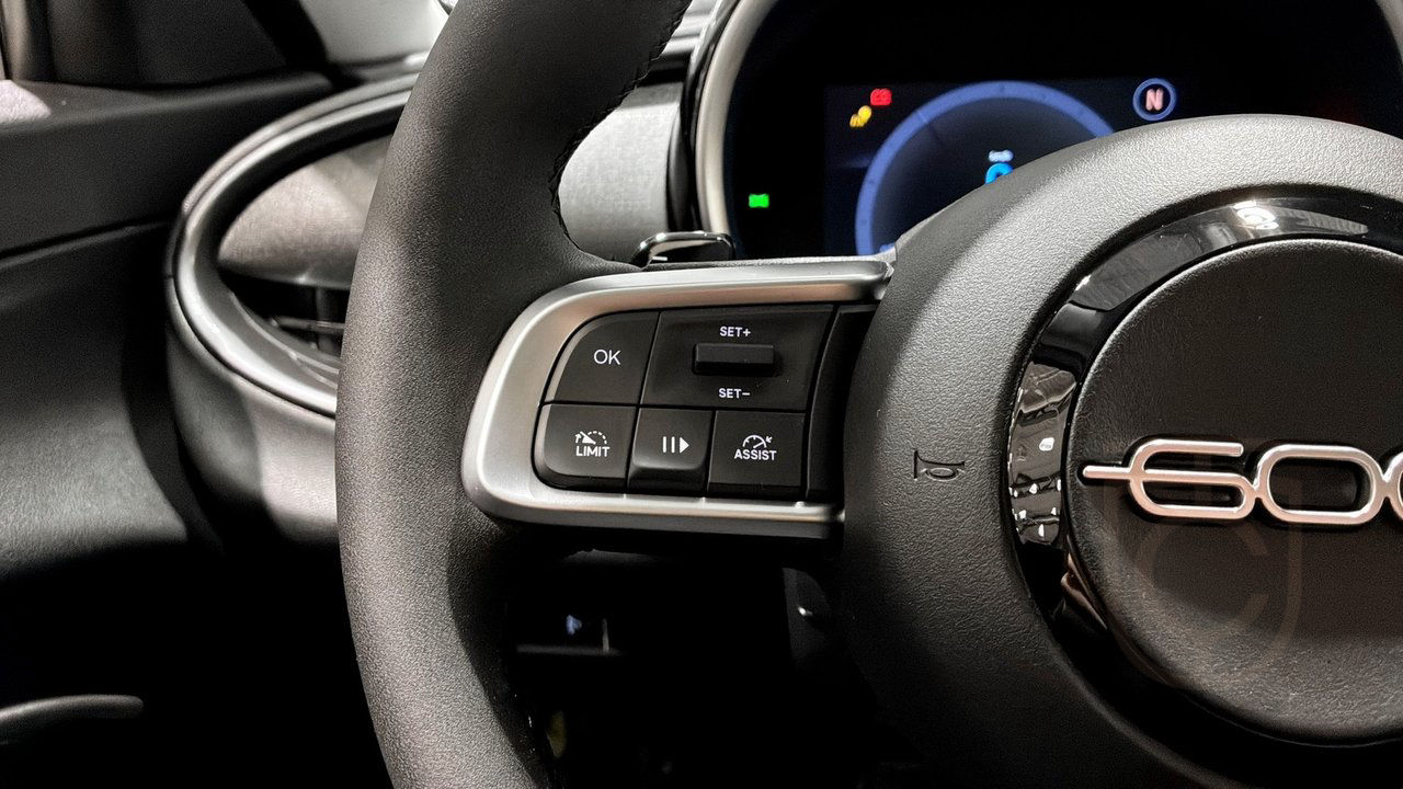 Fiat 600 HEV LOUNGE 1.2