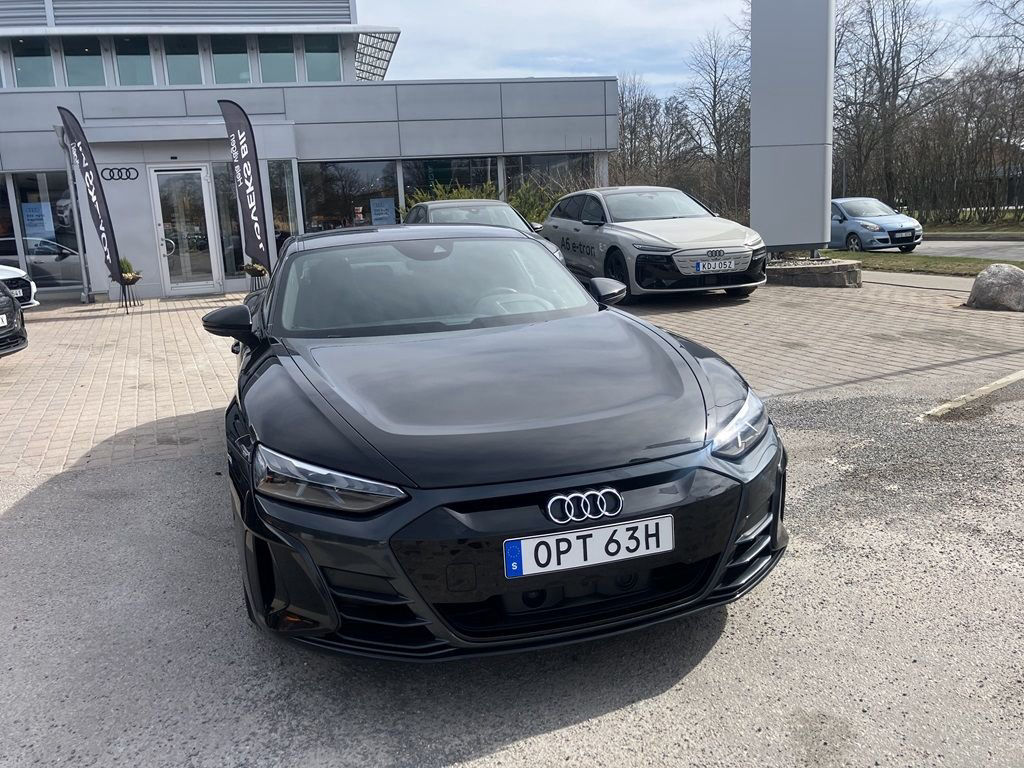 Audi E-Tron GT quattro Rikligt