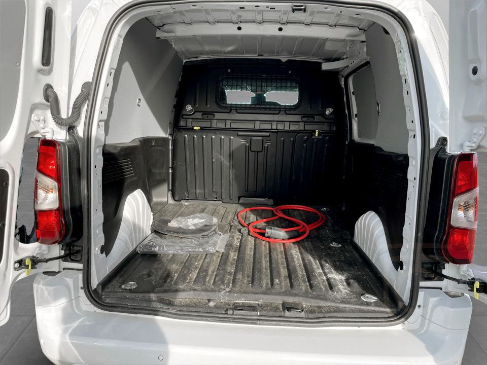 Peugeot e-Partner L1 PRO+