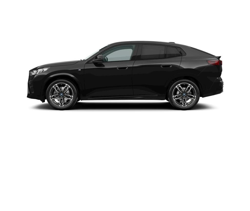 BMW iX2 xDrive30
