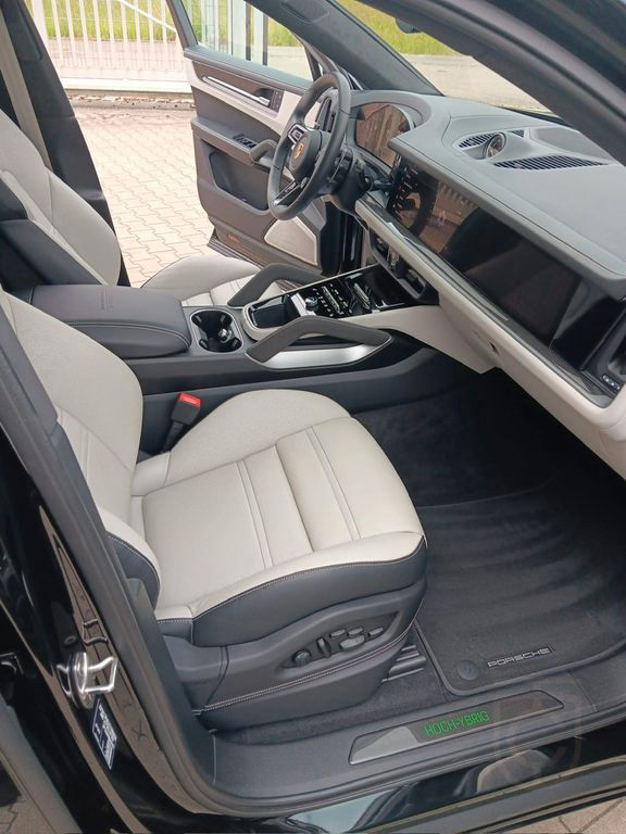 Porsche Cayenne Coupe S Exclusive Manufak, Facelift!