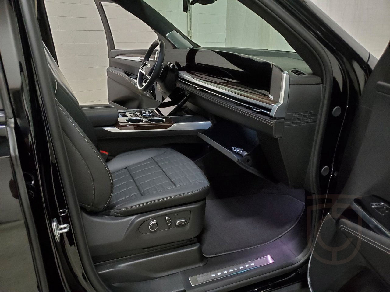 Cadillac Escalade SPORT PLATINUM 6.2 V8