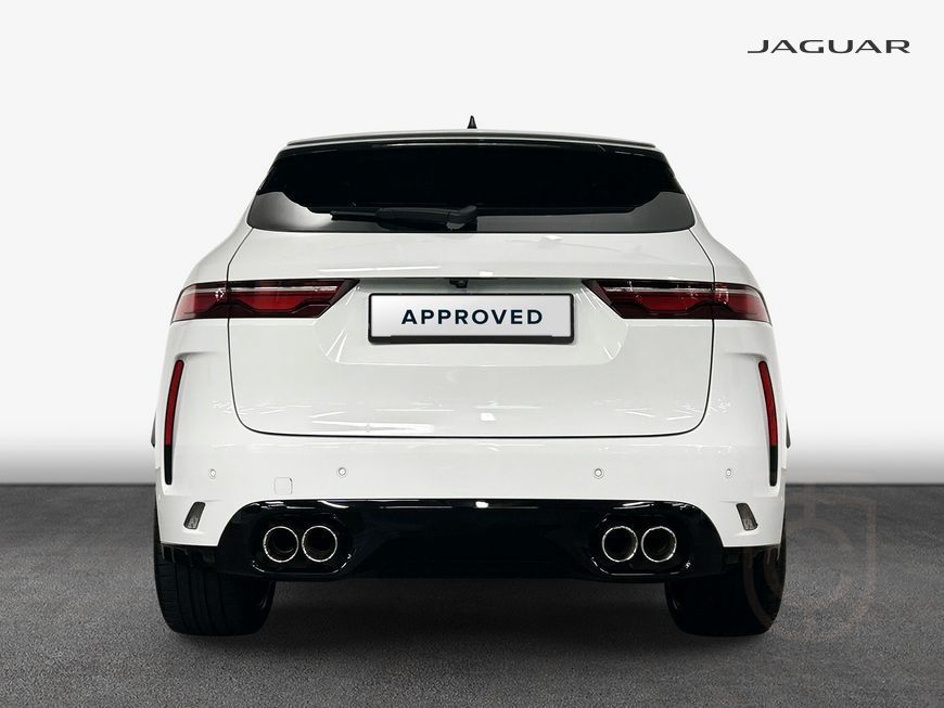 Jaguar F-Pace P550 AWD SVR